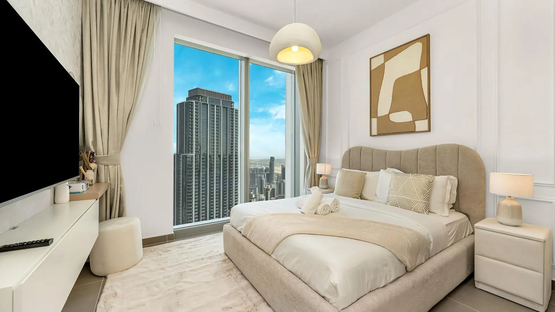 Burj Khalifa Bliss I 4 Bedroom Apartments I Burj Khalifa & Fountain Views I Free Gym, Pool, Parking, Wi-Fi And Ps5 I By Skyline Serenity Dubai United Arab Emirates