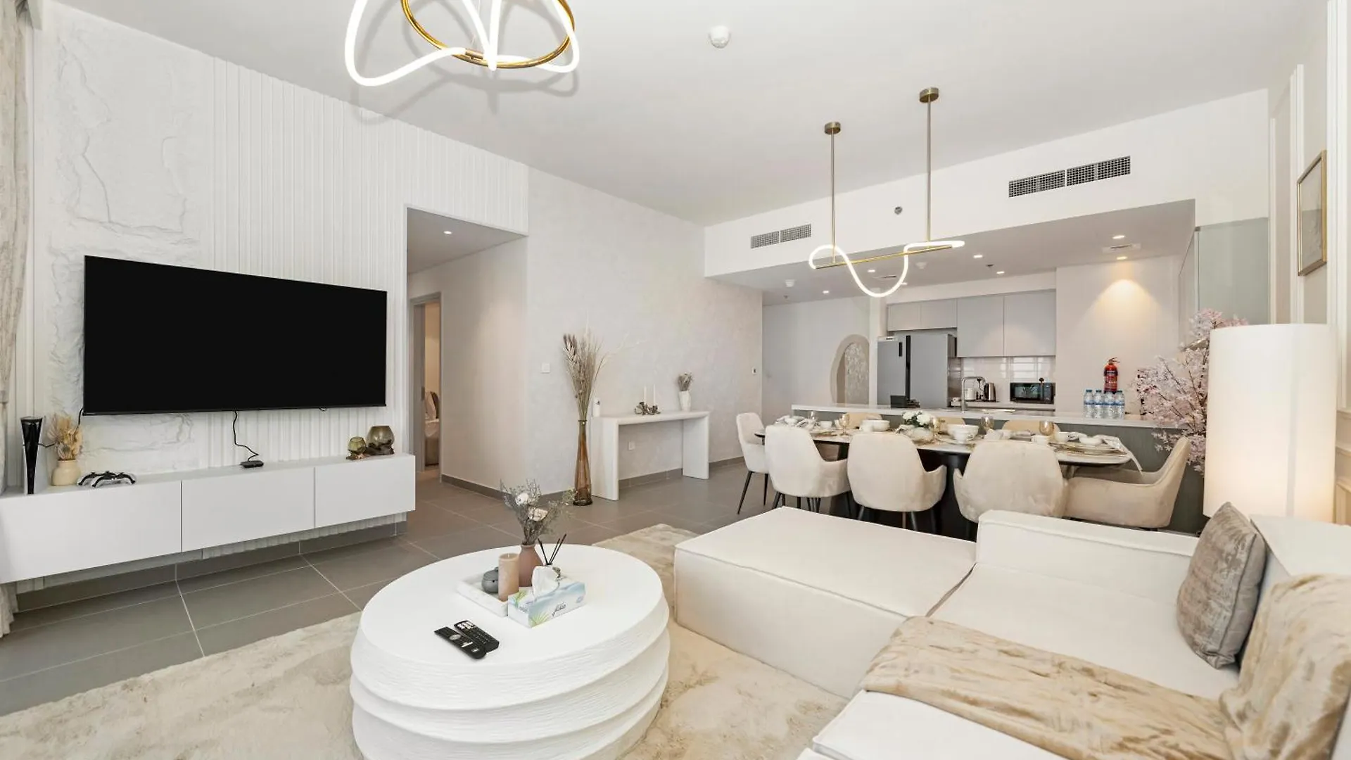 Burj Khalifa Bliss I 4 Bedroom Apartments I Burj Khalifa & Fountain Views I Free Gym, Pool, Parking, Wi-Fi And Ps5 I By Skyline Serenity Dubai United Arab Emirates