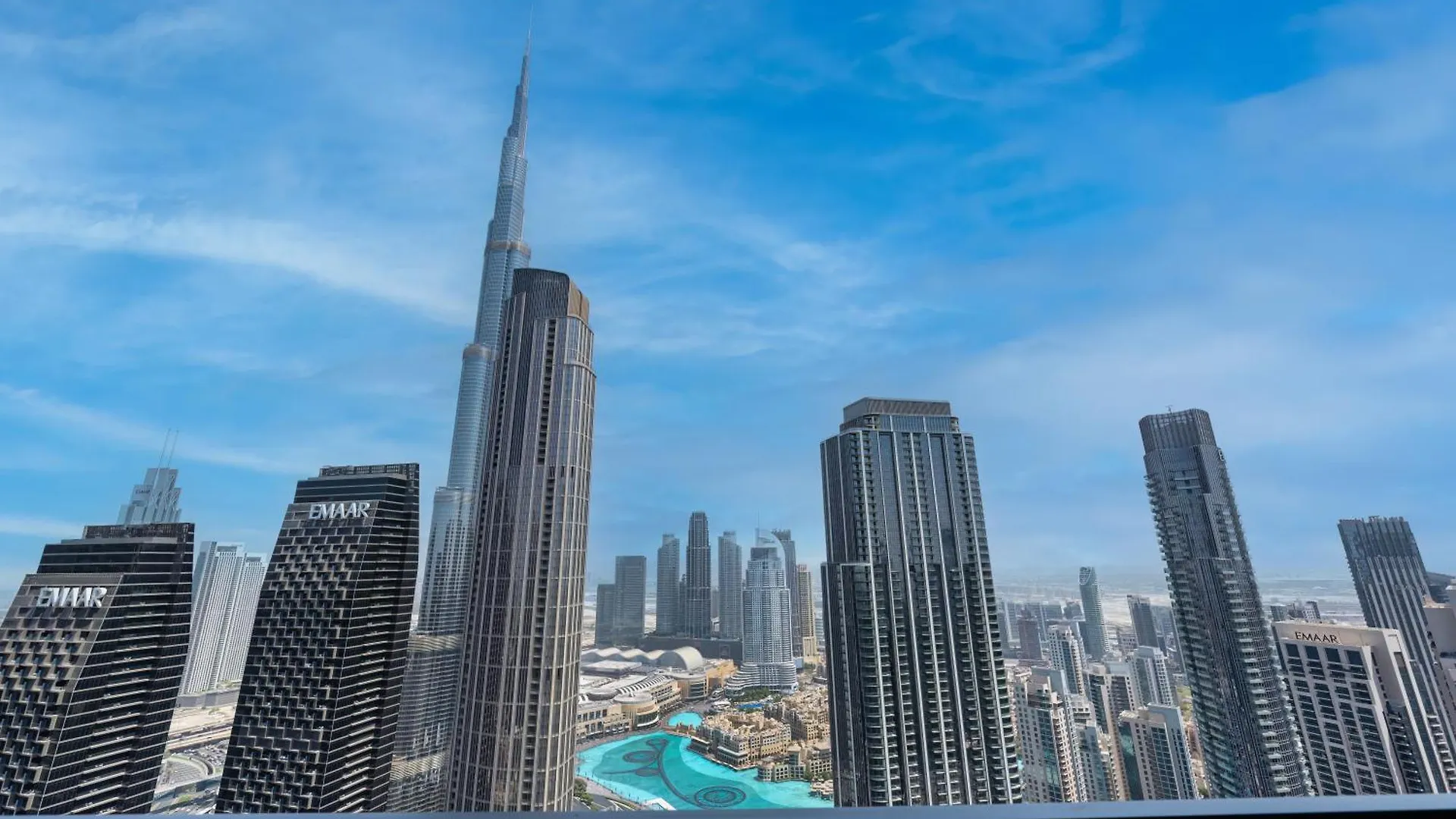 Burj Khalifa Bliss I 4 Bedroom Apartments I Burj Khalifa & Fountain Views I Free Gym, Pool, Parking, Wi-Fi And Ps5 I By Skyline Serenity Dubai 0*,  United Arab Emirates